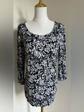 Black/White/Gray Cotton Top- Large
